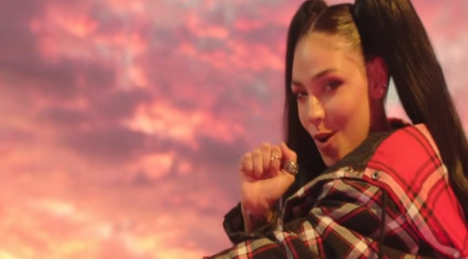 Carmen DeLeón, reggaetón sin sobresexo